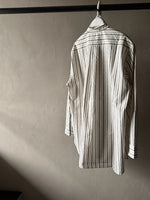 23AW<BR>CristaSeya クリスタセヤ<br>" OVERSIZED MAO SHIRT  " <br>オーバーサイズドマオシャツ<br>【08DA-COP】<BR>【MEN'S/WOMEN'S】