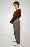 2026年8月入荷予定<br>26AW<BR>CristaSeya クリスタセヤ<br>" DOUBLE PLEATED WIDE PANTS " <br>ダブルプリーテッド<br>ワイドパンツ<BR>【04WM-27 KHA】【MEN'S/WOMEN'S】