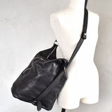 GUIDI  グイディ<br> " HOBO CROSSBODY BAG  " <BR>クロスボディーバッグ <BR>SOFT HORSE FULL GRAIN 【BK2】<BR>【MEN'S / WOMEN'S】【BAG】